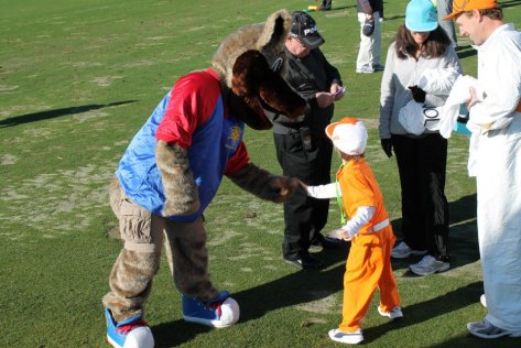 Posa mascot first tee dream day pic 8